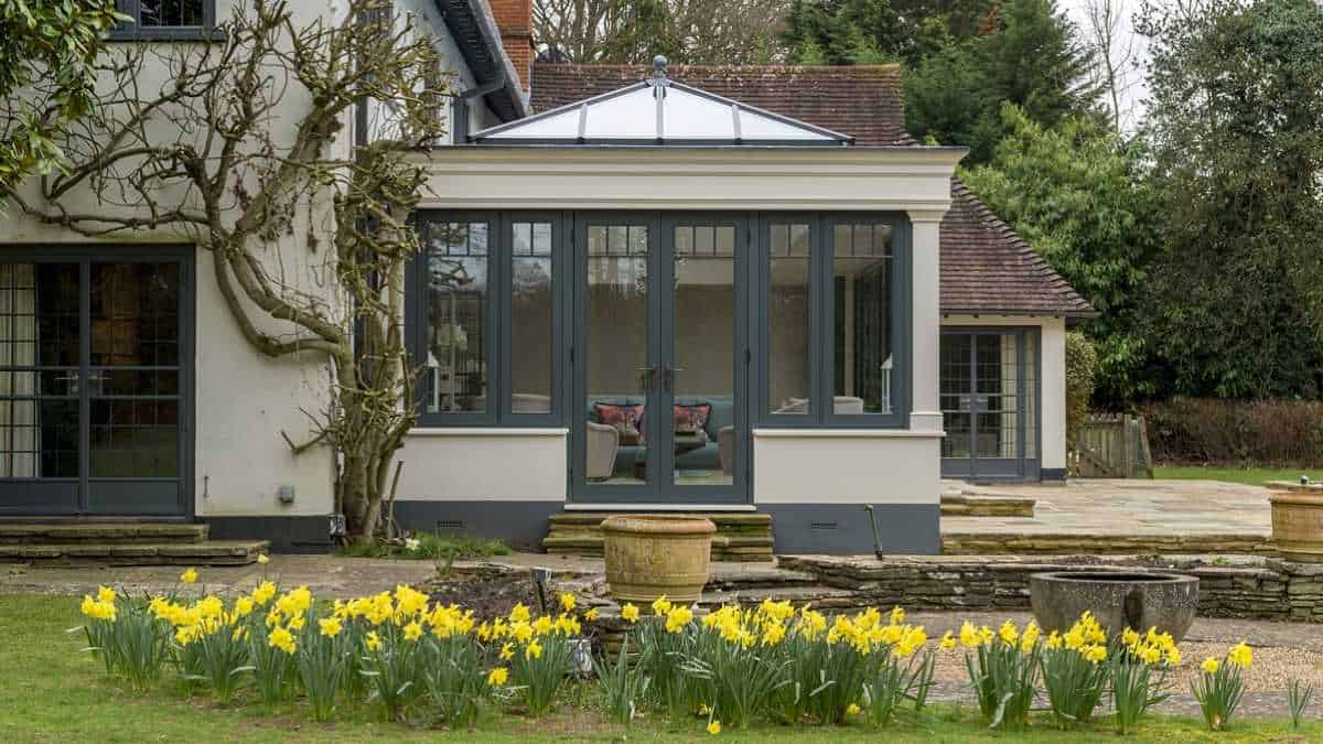 orangery with two-tone paint