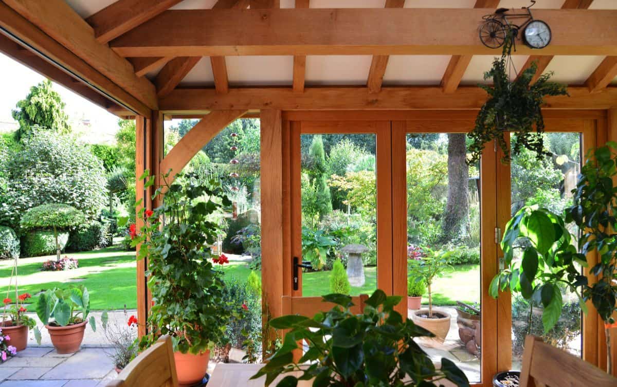 oak garden room interior