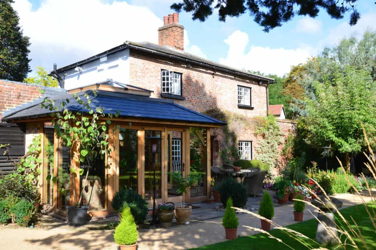 oak garden room symmetry