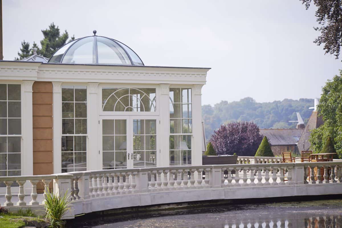 curved glass roof lantern