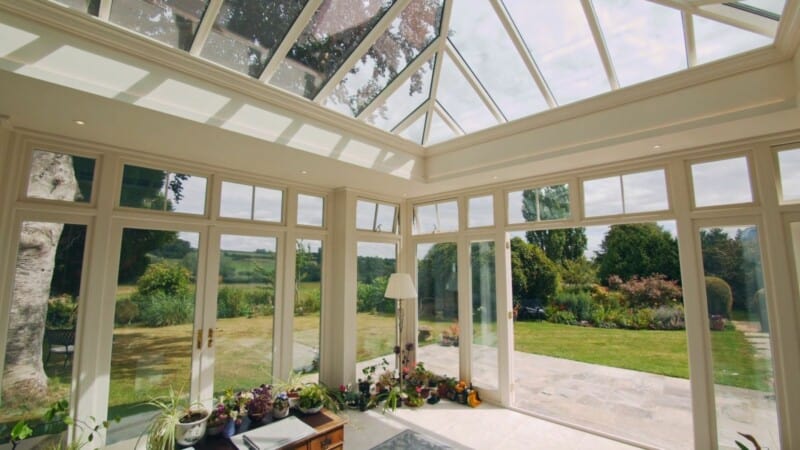 garden room interior technology