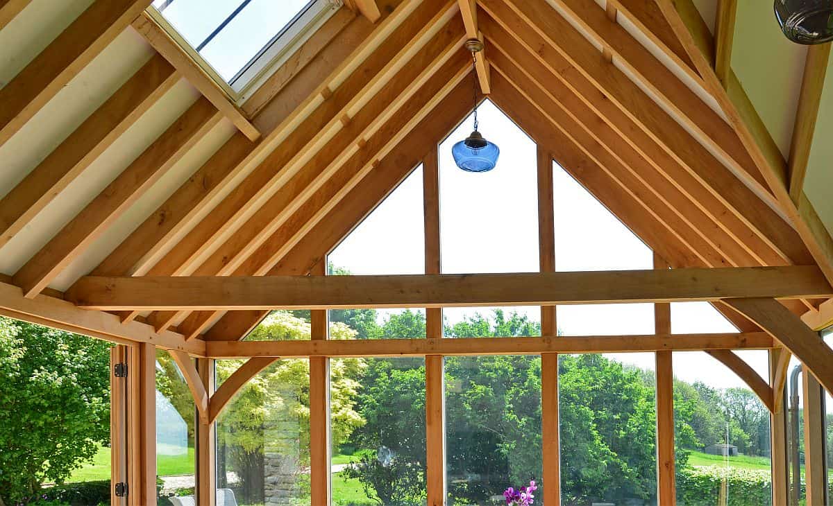 oak framed roof trusses