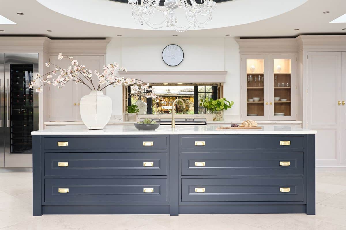 bespoke oak kitchens brompton island