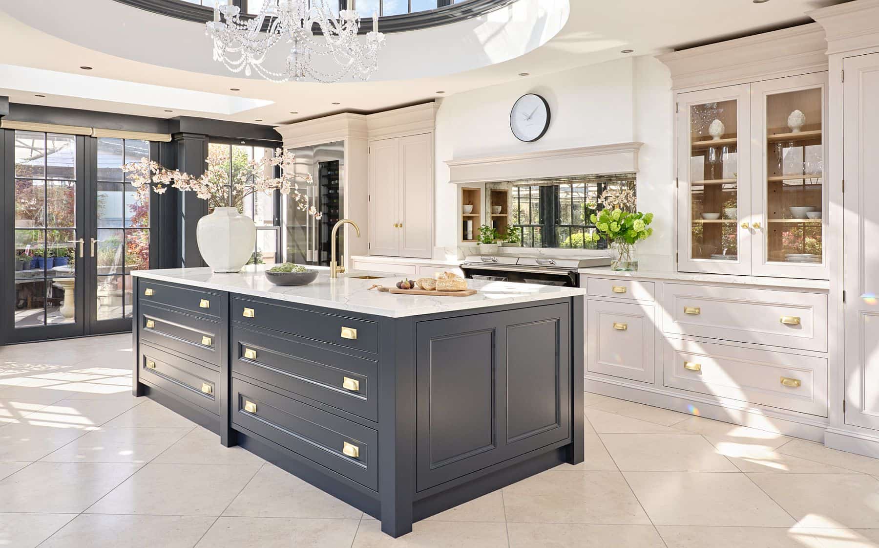 luxury bespoke kitchen