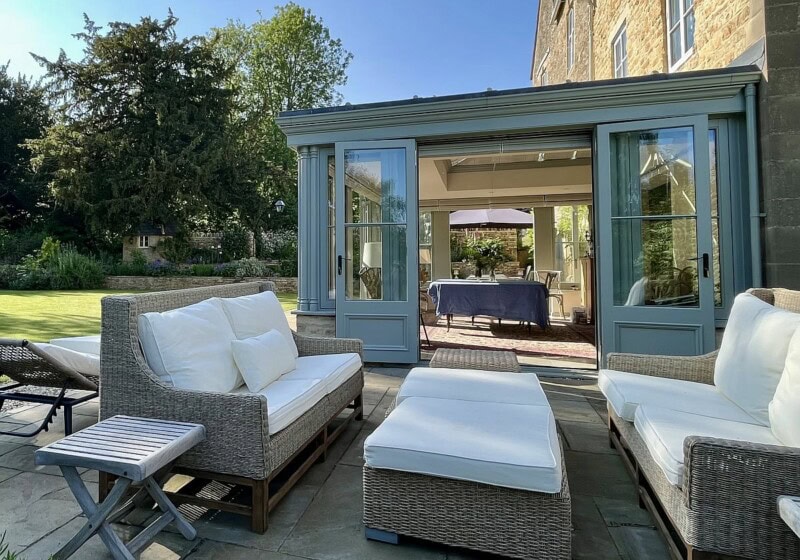 View of Latest Trends in Luxury Garden Room Design – David Salisbury