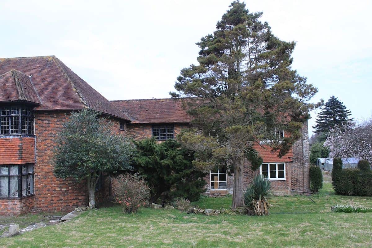 before oak orangery listed building