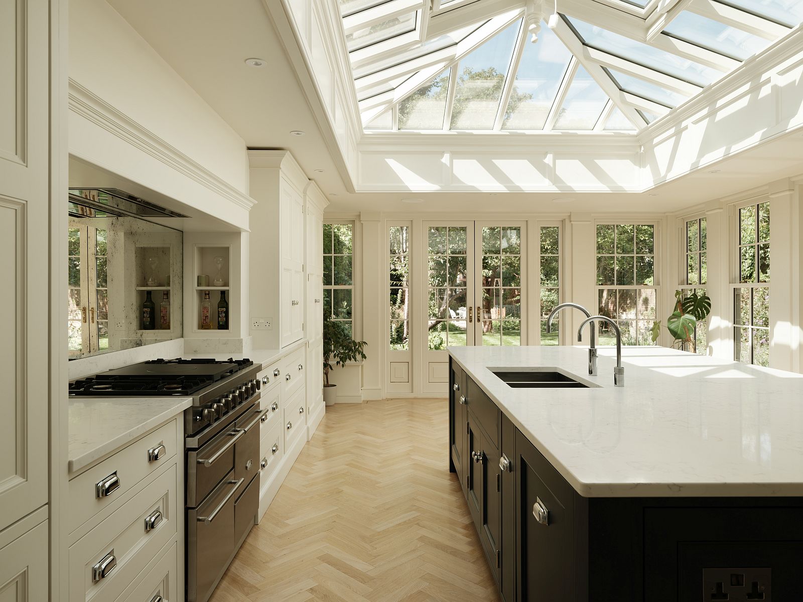 luxury kitchen design london