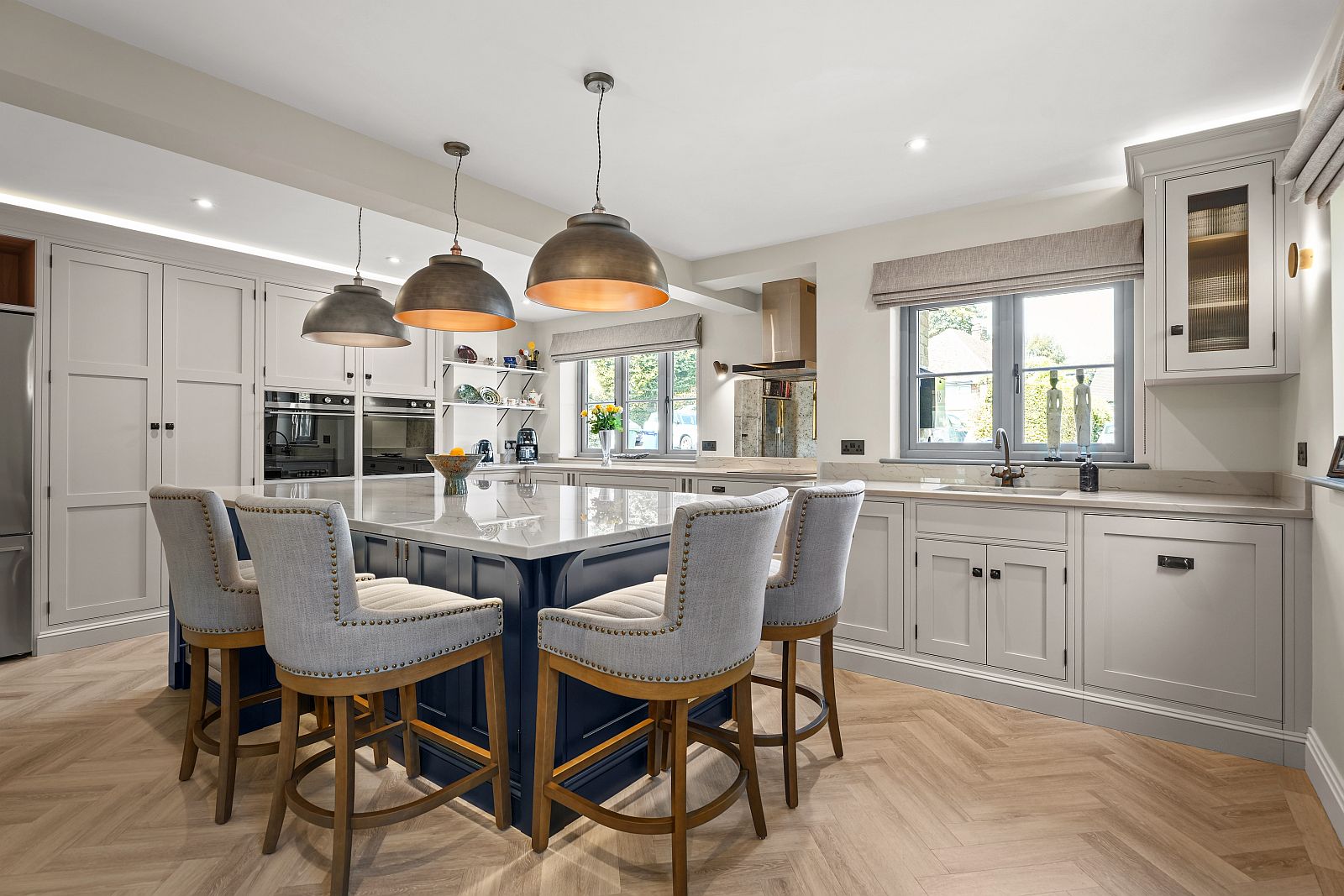 medium bespoke kitchen design
